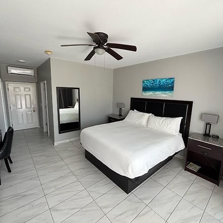 Grace Bay Suites 外观 照片
