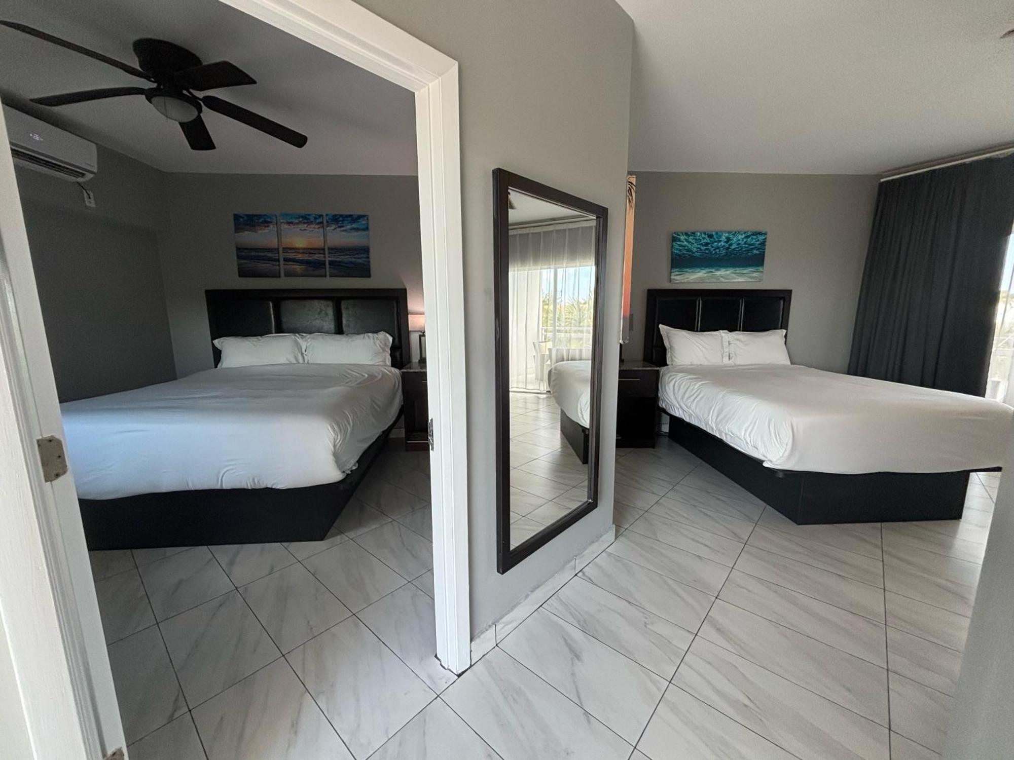 Grace Bay Suites 外观 照片