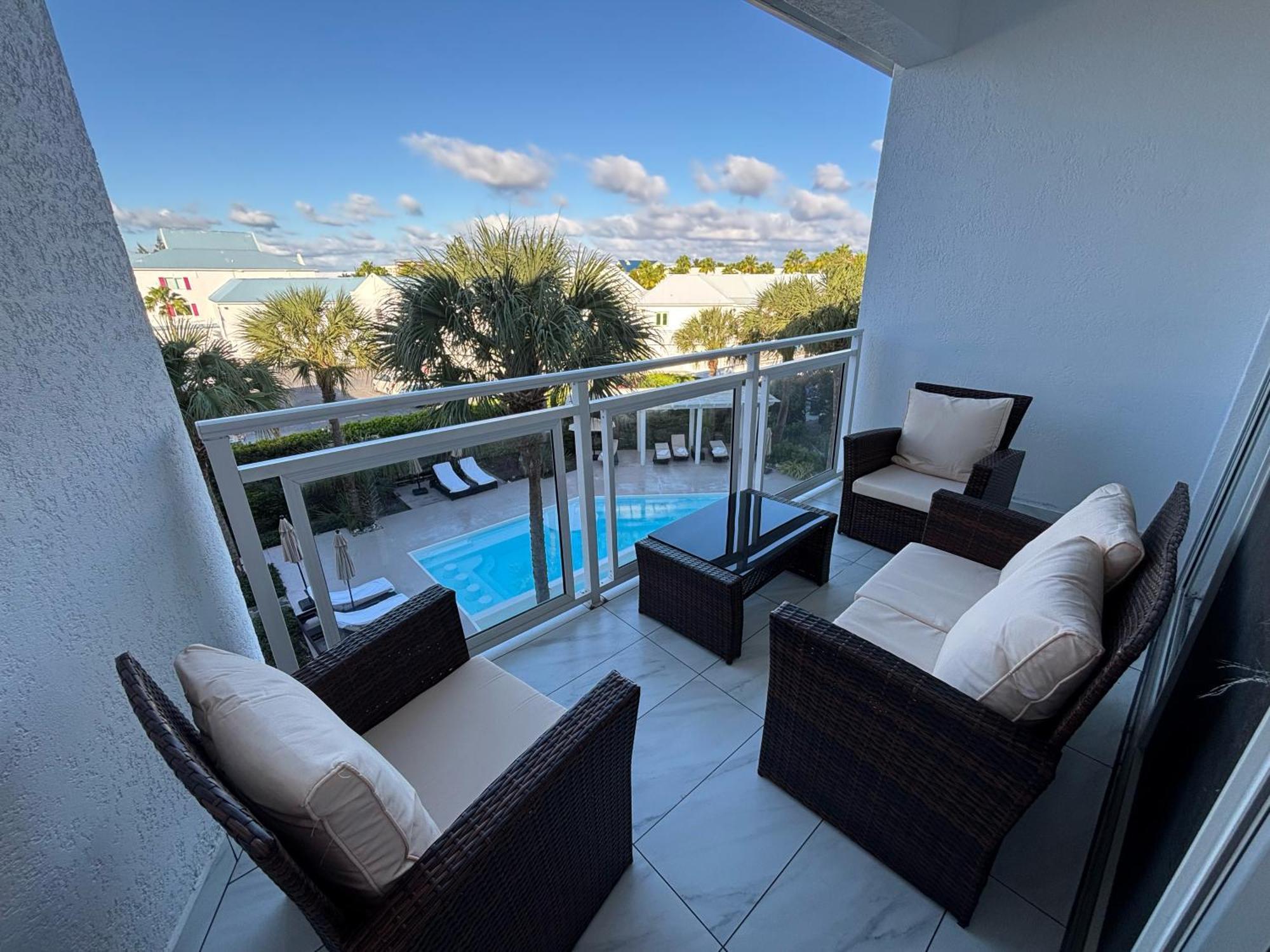 Grace Bay Suites 外观 照片