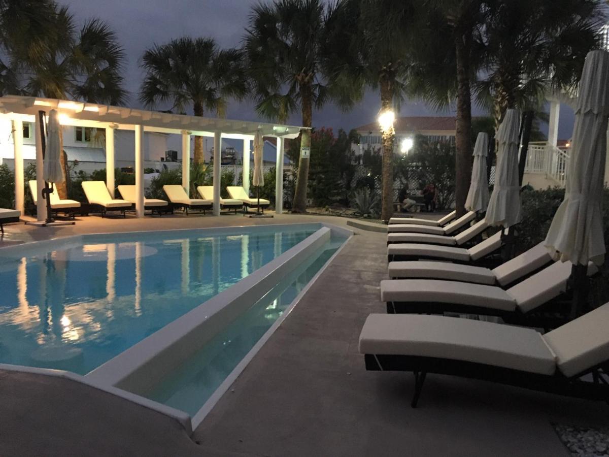 Grace Bay Suites 外观 照片